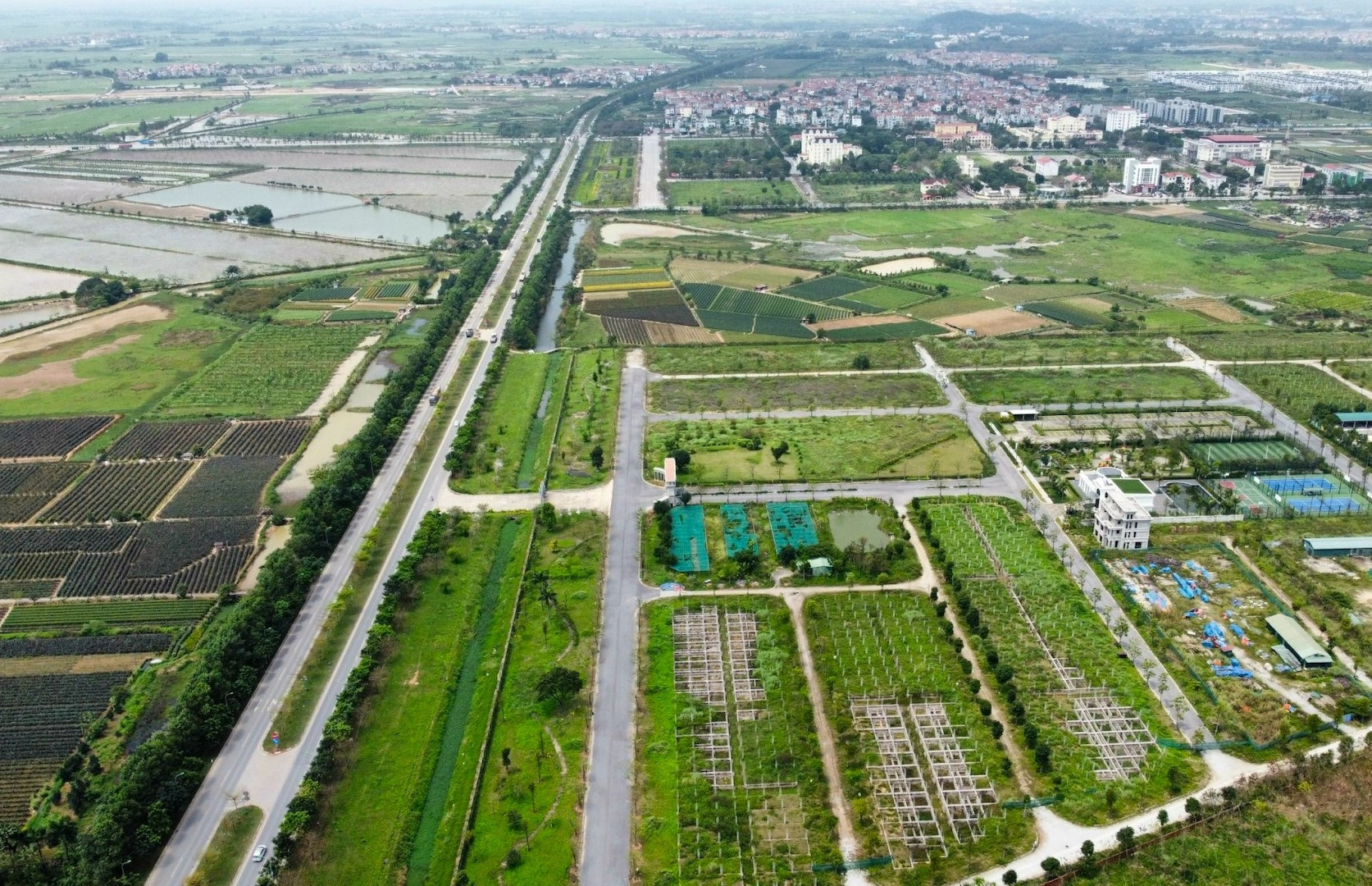 Bộ Xây dựng nói thẳng sự thật về cơn sốt đất nền ở Bắc Ninh, Hưng Yên