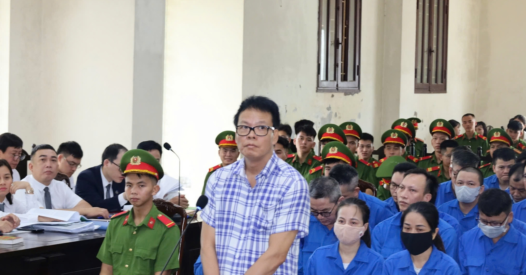 Cựu Tổng biên tập Tạp chí Môi trường và Đô thị Việt Nam nhận 13 năm 6 tháng tù