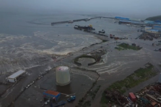 Điện Kremlin nói về thiệt hại sau động đất dẫn tới sóng thần ở Nga