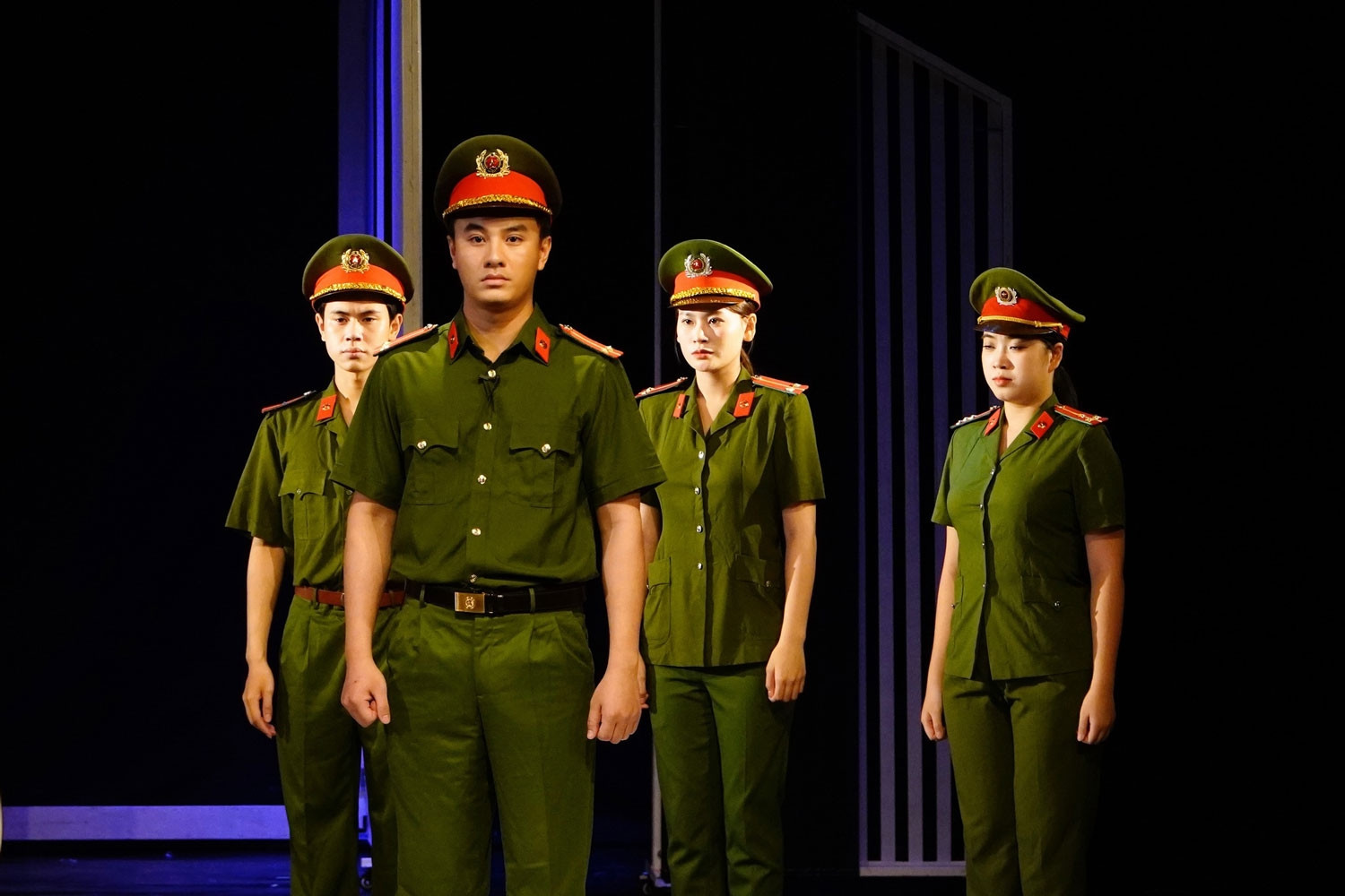 Diễn viên Quang Trọng gây ấn tượng với vai chiến sĩ công an chính trực