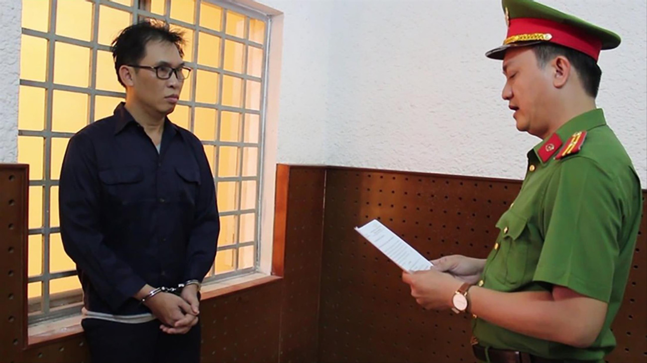 Bán đất cho đại gia Đinh Trường Chinh, cựu lãnh đạo Vinafood II bị truy tố