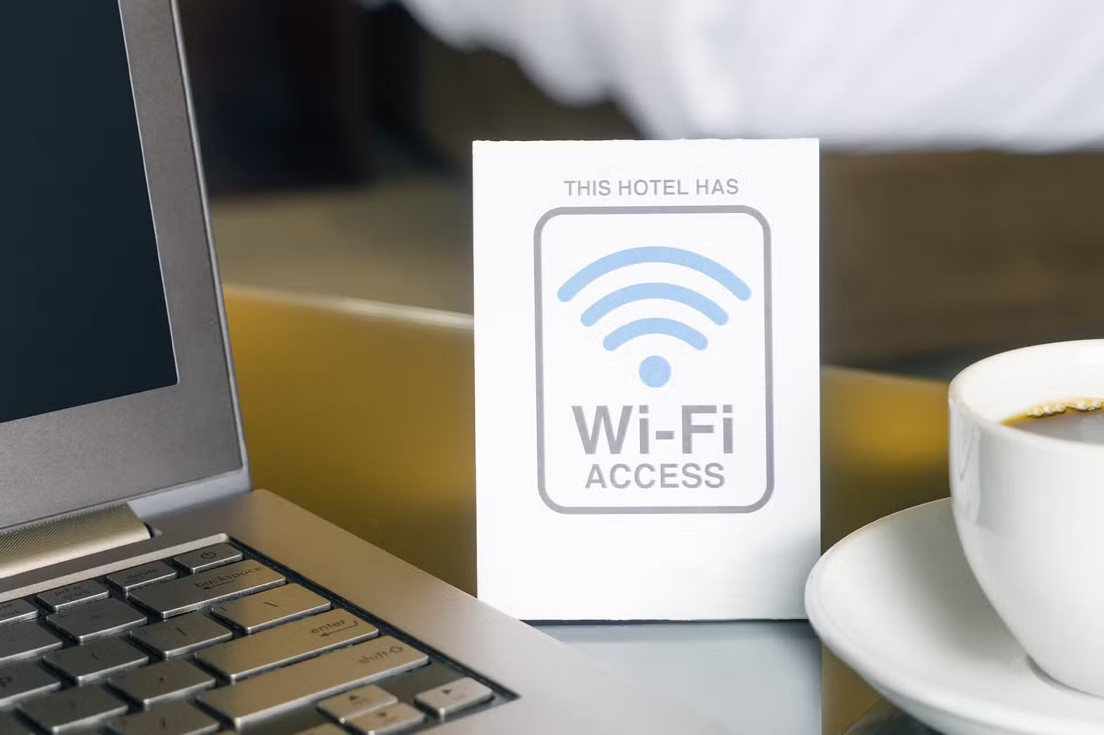 Kết nối Wi-Fi công cộng có bị hack không? Chuyên gia chỉ ra rủi ro thật sự