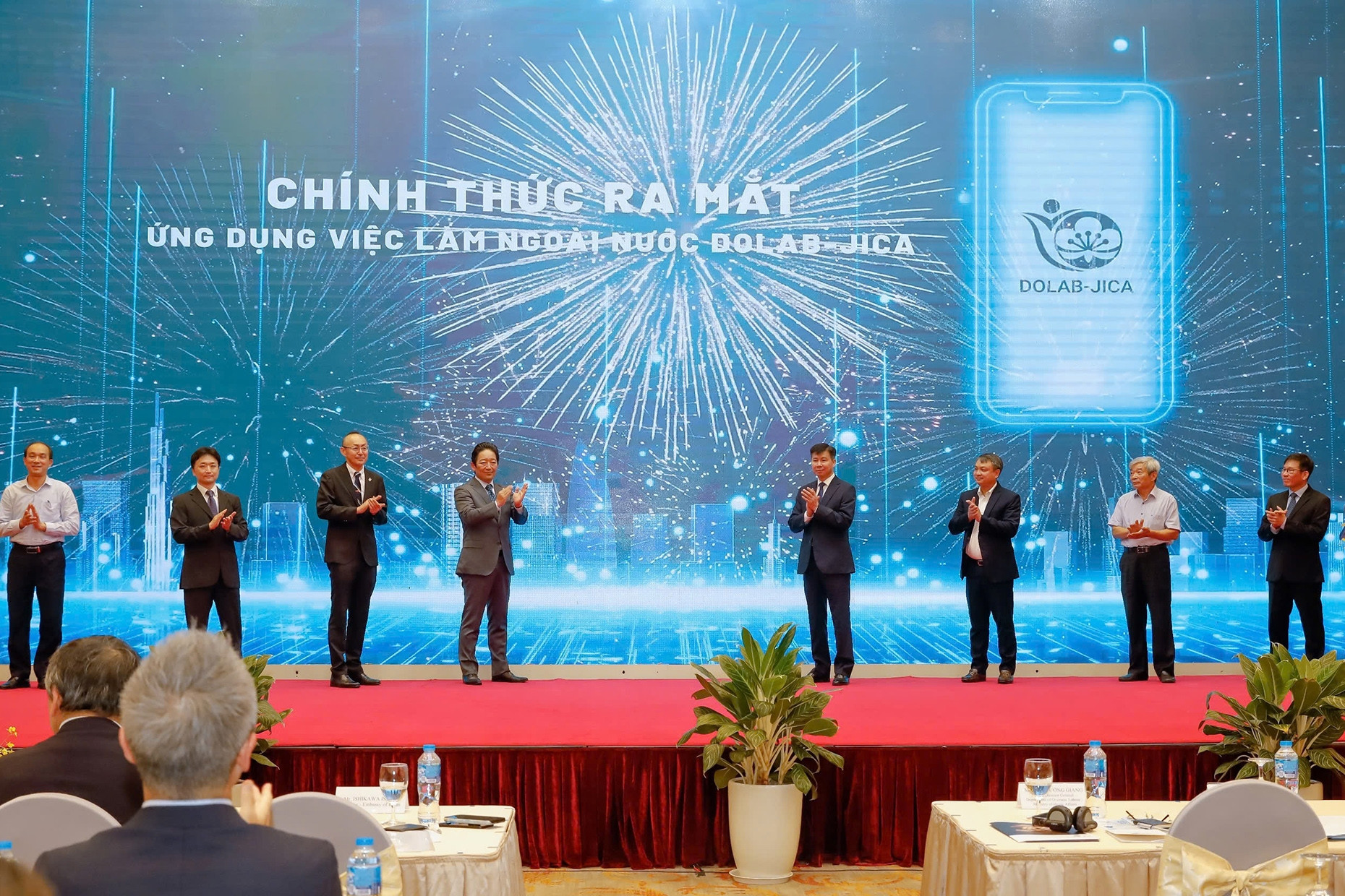 Không cần qua môi giới, người muốn đi làm việc ở Nhật hãy đăng ký app DOLAB-JICA