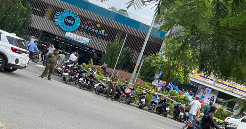 Người đàn ông tử vong trước cửa hàng tiện lợi, cơ thể có dấu hiệu bất thường