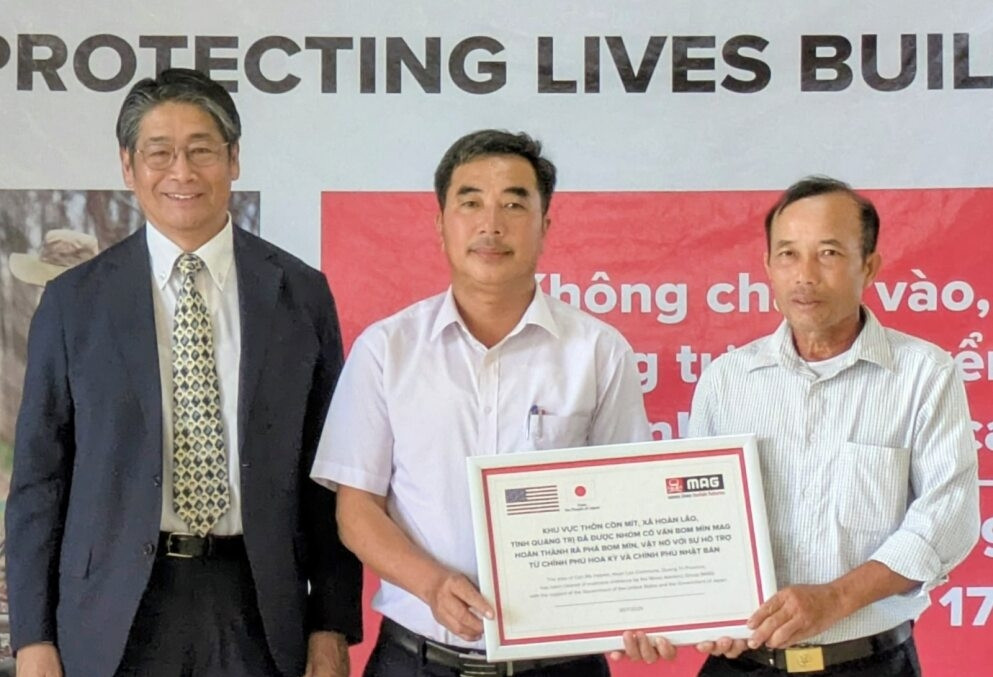 Nhật Bản bàn giao đất đã hoàn thành công tác rà phá bom mìn