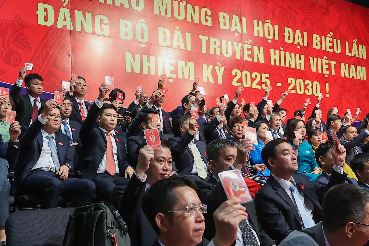thủ tướng đại hội.jpeg