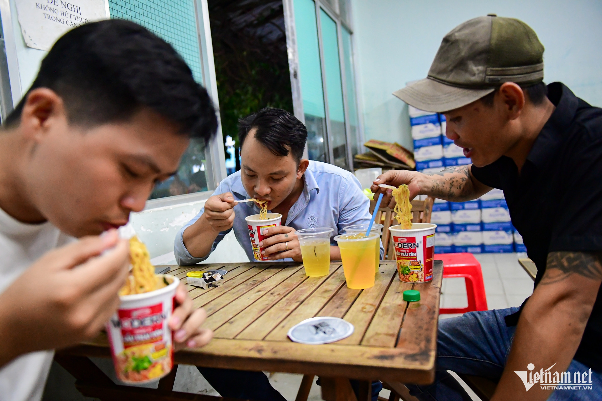 W-thi sát hạch lái xe Nguyễn Huế 5.jpg