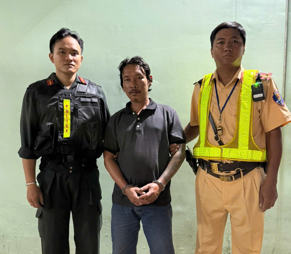 chong nguoi thi hanh cong vu 2.png