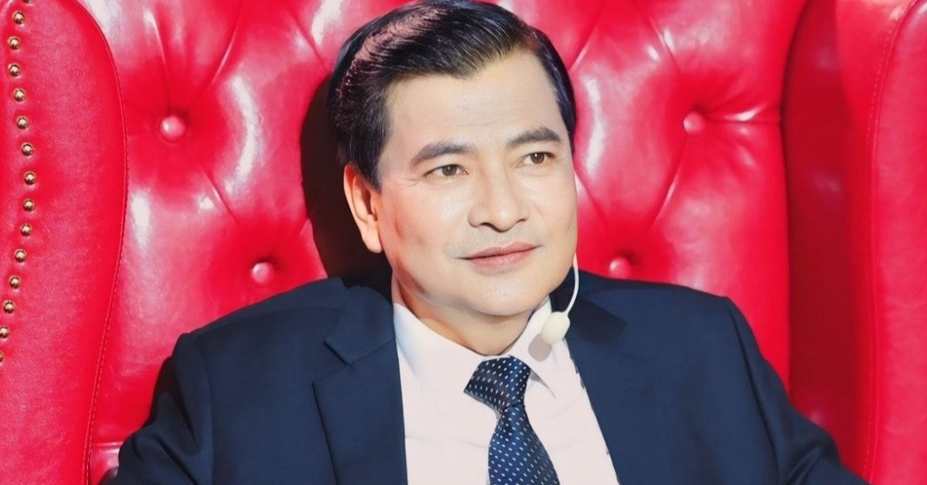 Cuộc sống của NSND từng là giám đốc, hai đời vợ...