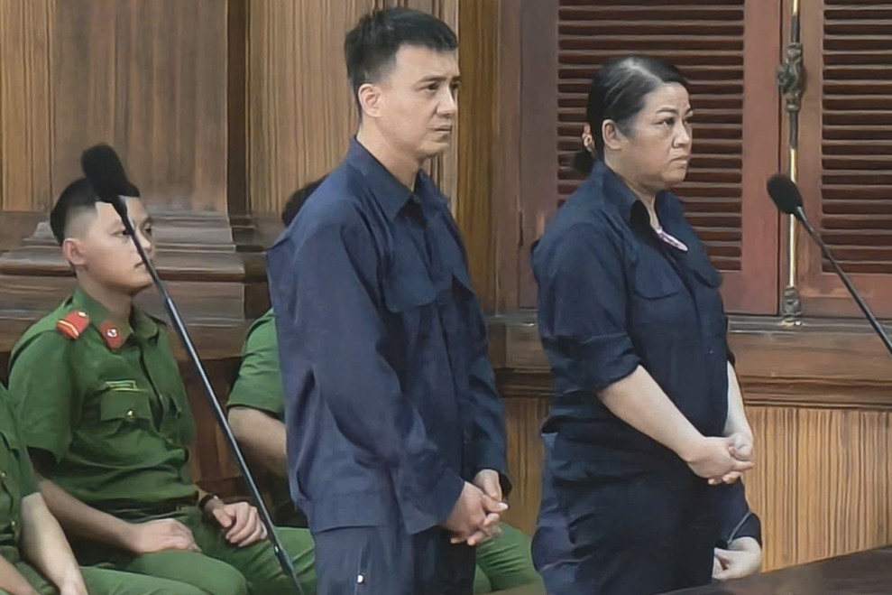 Hai bà nội trợ hợp lực giúp tổng giám đốc lừa bán hàng trăm thửa đất nền 'ma'