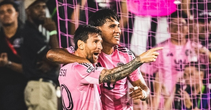 Messi cùng Inter Miami thắng kịch tính mừng De Paul ra mắt