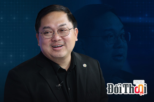 Chủ tịch FPT Telecom Hoàng Nam Tiến: Tôi chỉ làm trong quân đội đúng nửa ngày