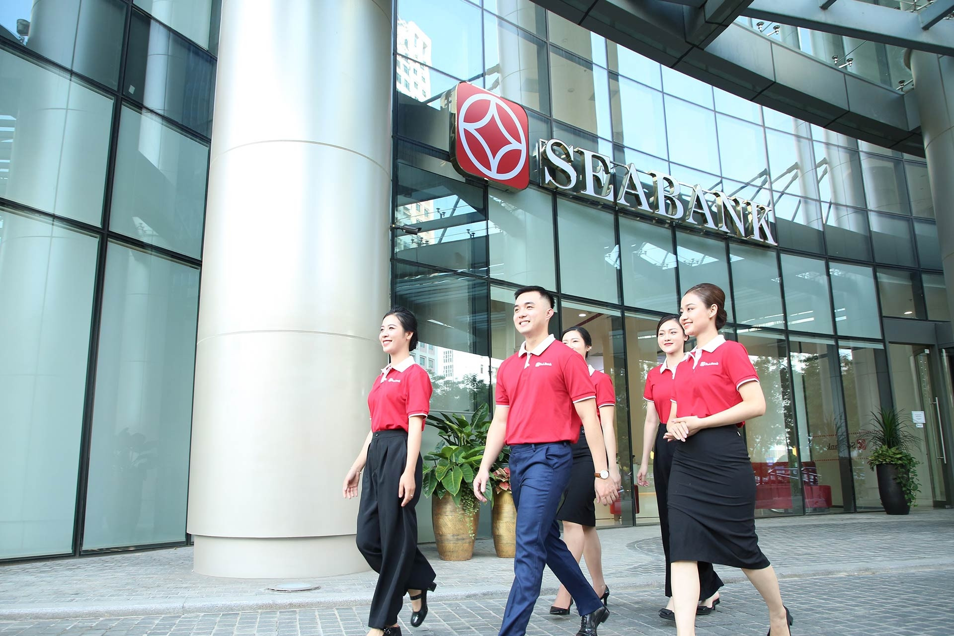 SeABank và AFS làm rõ thông tin liên quan tới hợp đồng chuyển nhượng Công ty PTF