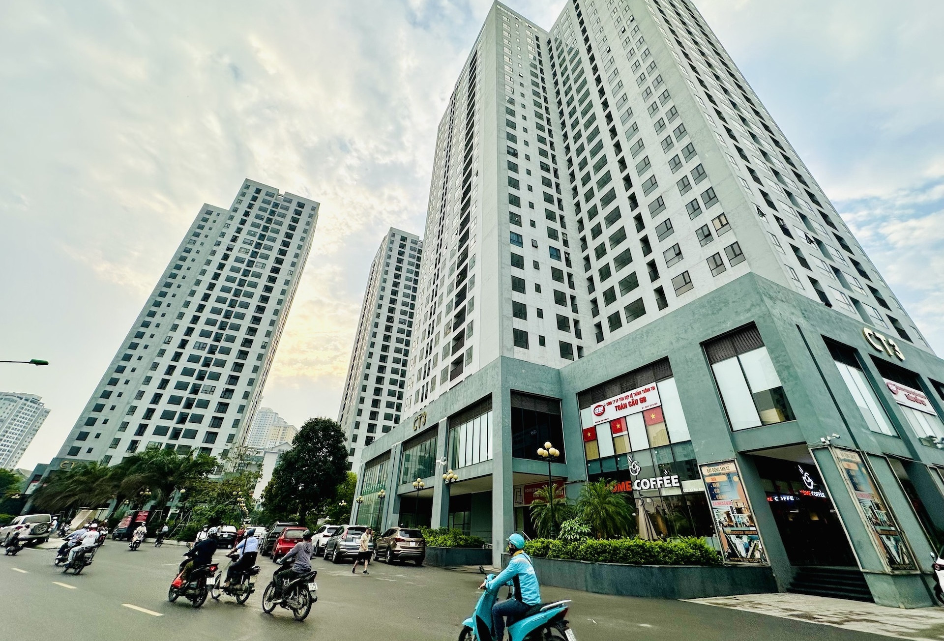Tiền chảy mạnh vào bất động sản, Bộ Xây dựng đề xuất tín dụng cho nhà giá hợp lý