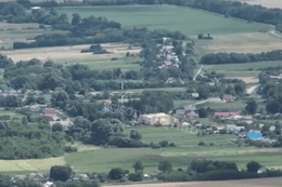 Video không quân Ukraine nã bom dẫn đường vào căn cứ điều khiển UAV của Nga