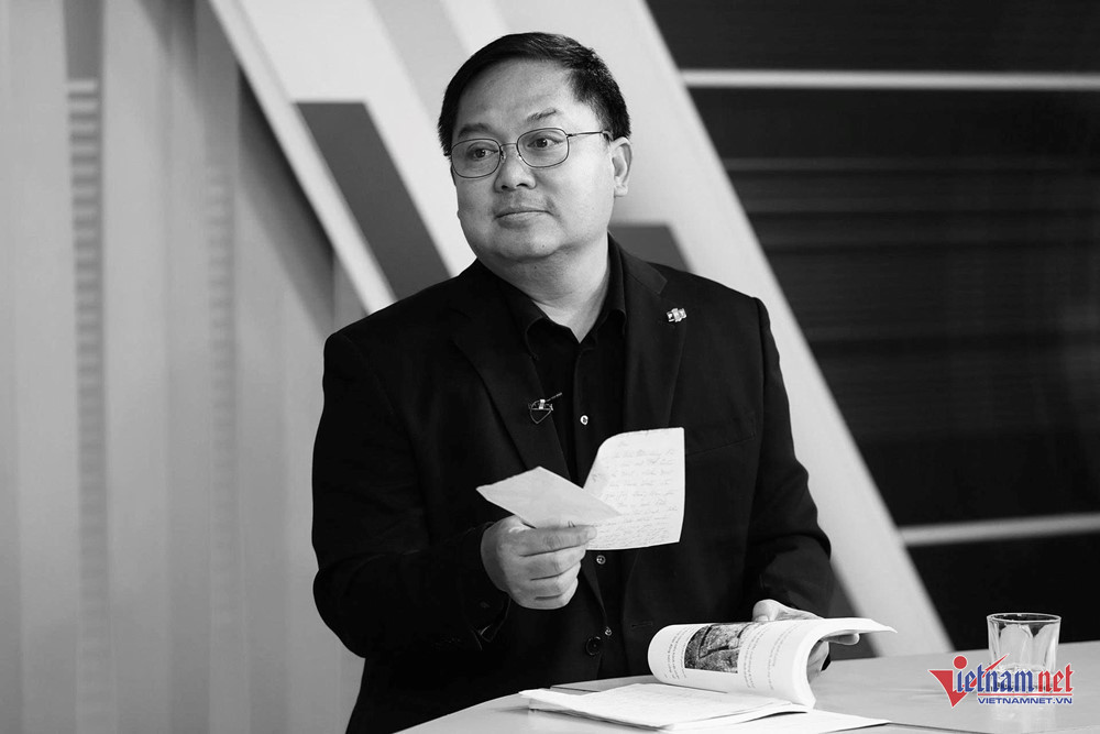 W-hoang nam tien.jpg