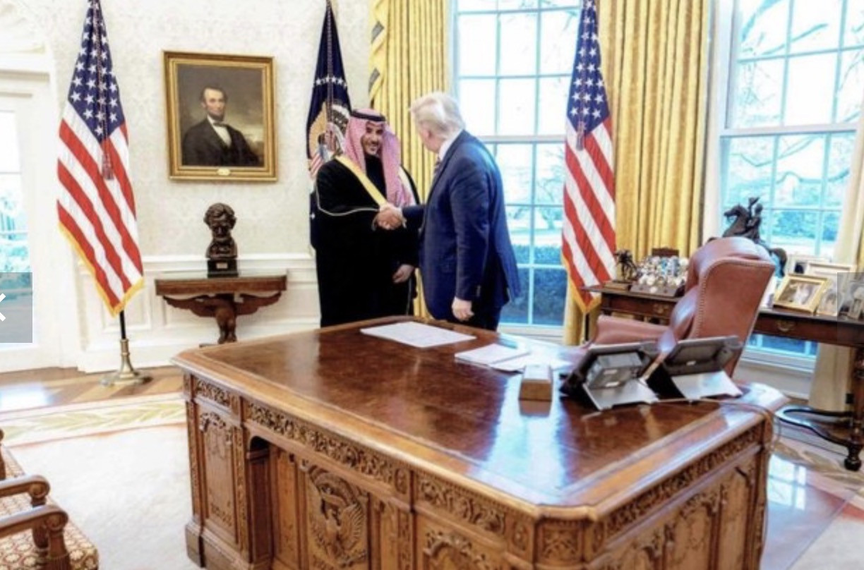 Trump arab saudi. Ảnh: Twitter/Arab News