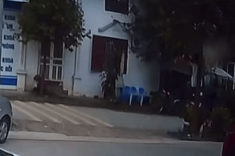 Đừng quên thao tác này khi dừng xe kẻo gây họa lớn