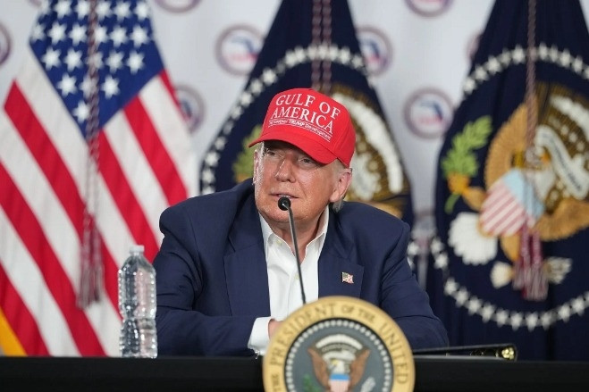 Ông Trump lên tiếng về việc tạm dừng viện trợ vũ khí cho Ukraine