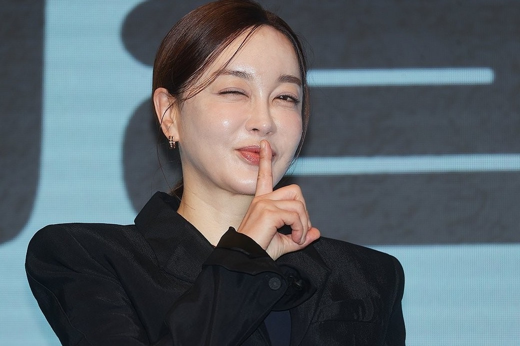 Phim có 'mỹ nhân dao kéo' chọn Đà Nẵng để công chiếu toàn cầu