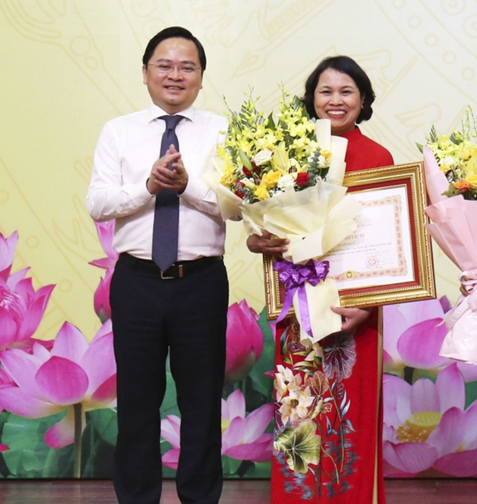 trao thuong2.jpg