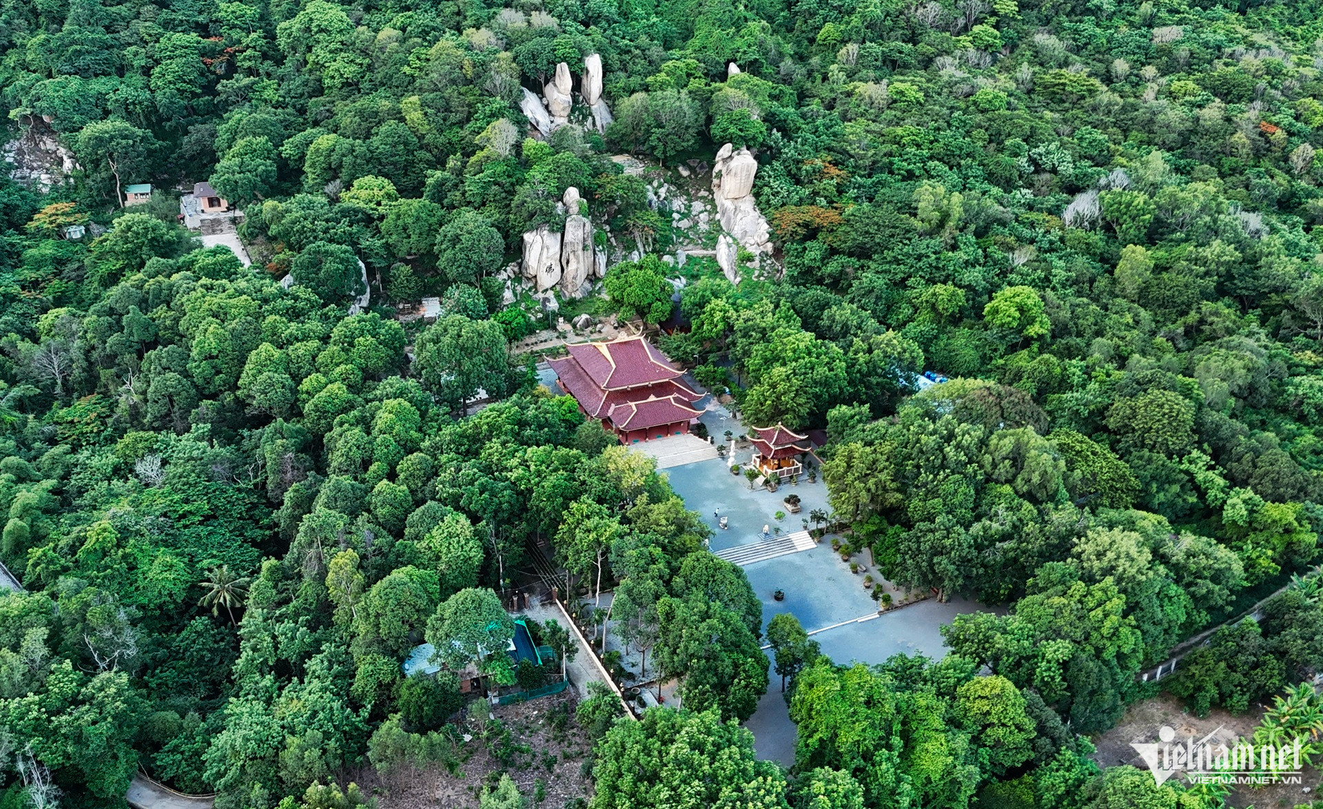 w thien vien truc lam chan nguyenjpg 121531.jpg