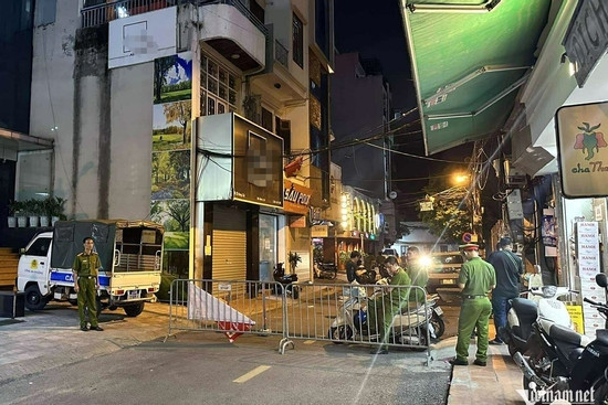 Bản tin cuối ngày 4/7: Người đàn ông rơi xuống từ ngôi nhà cao tầng ở Hà Nội
