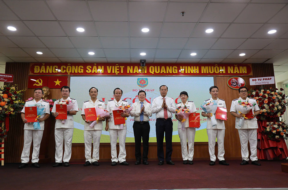 7 pho truong.jpg