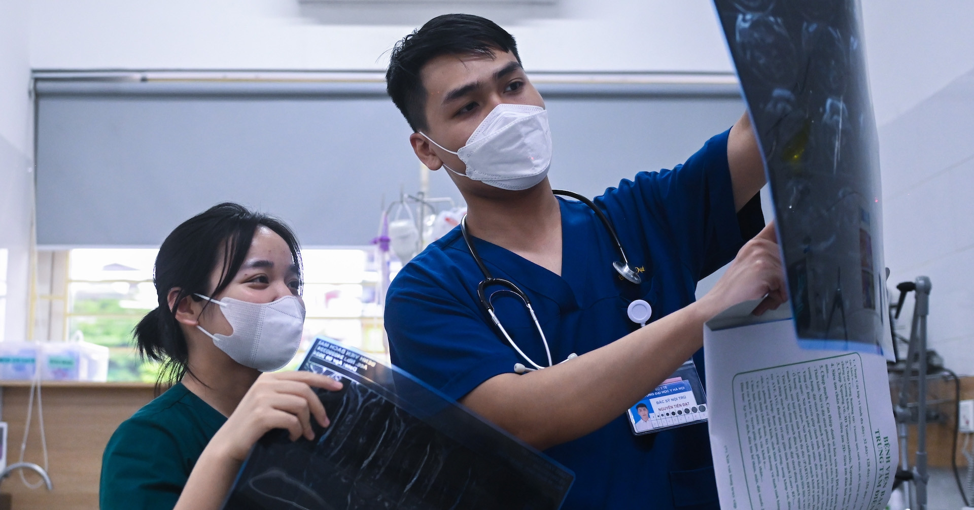 Bác sĩ mới tốt nghiệp phải thi đánh giá năng lực trước khi hành nghề
