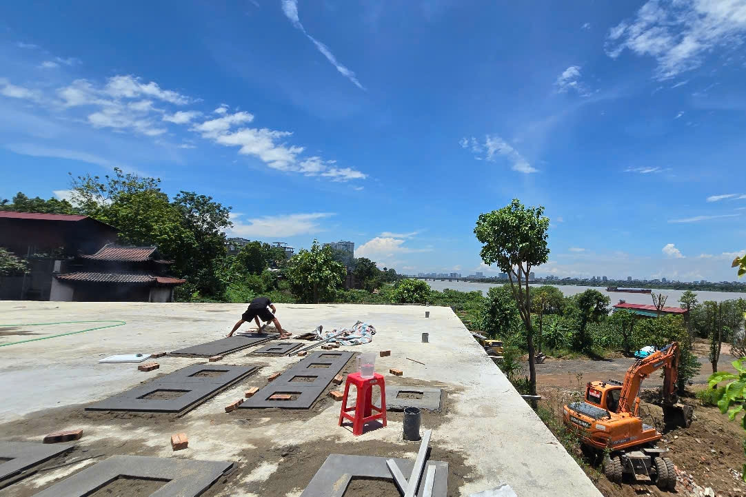 Bãi sông Hồng bị lấn chiếm, Bộ NN&MT đề nghị Hà Nội làm rõ các vi phạm