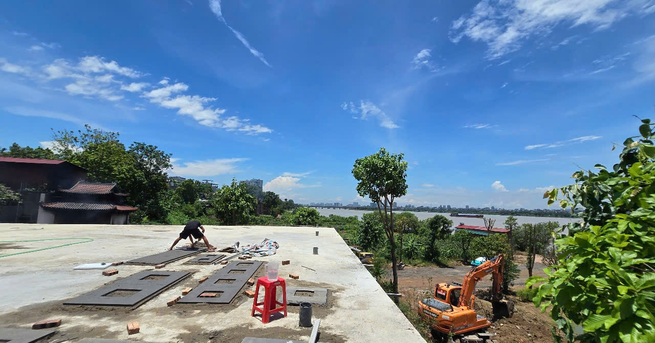 Bãi sông Hồng bị lấn chiếm, Bộ NN&MT đề nghị Hà Nội làm rõ các vi phạm