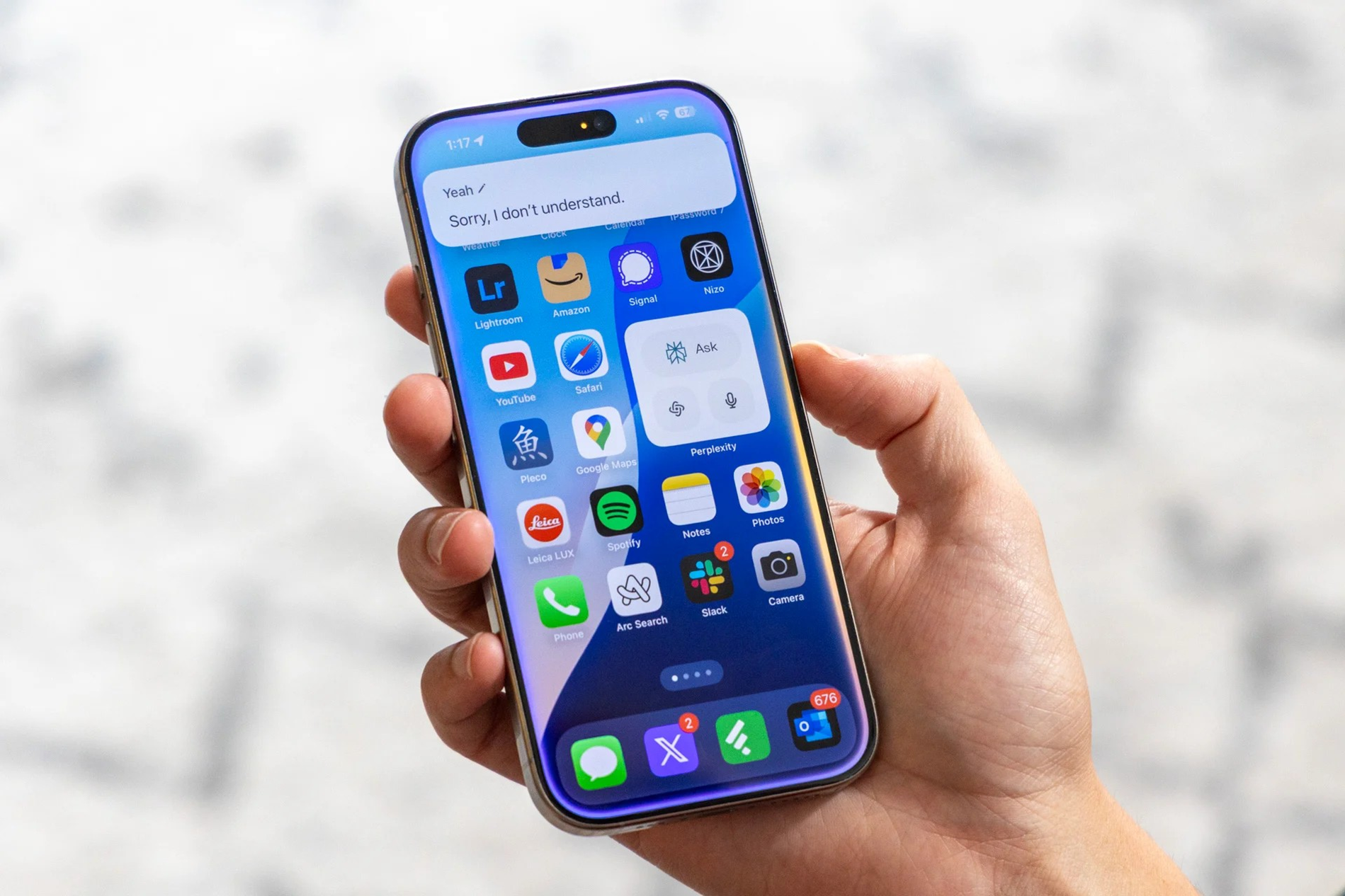 iPhone ‘đóng băng’ video call nếu có người cởi đồ