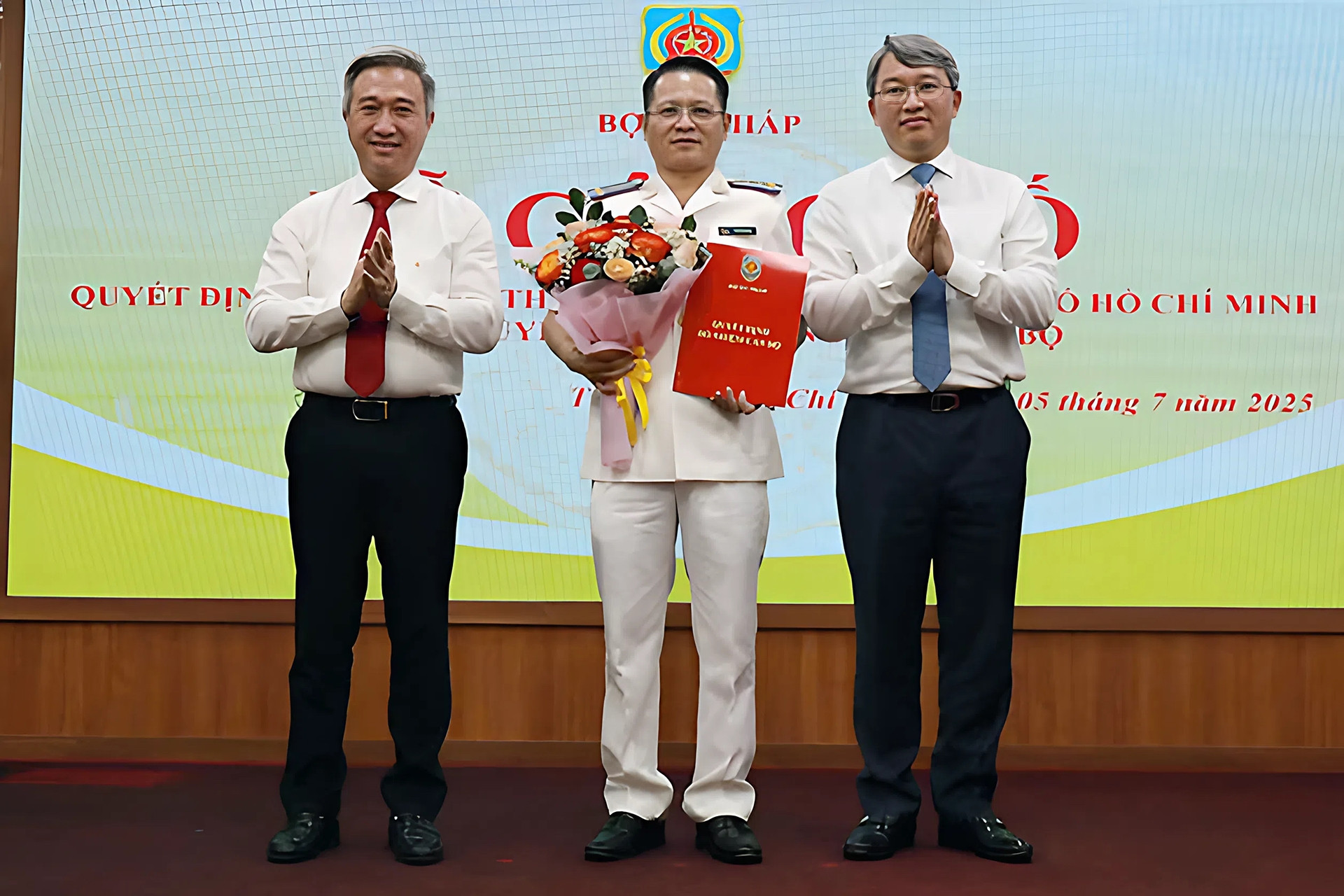 Ông Nguyễn Văn Hòa giữ chức Trưởng Thi hành án dân sự TPHCM