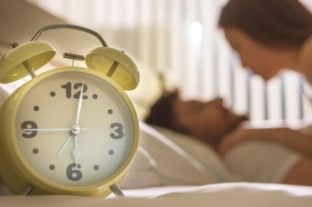 Nặng gấp đôi các bạn cùng trang lứa, bé trai nguy kịch sau vài ngày sốt - Ảnh 4.