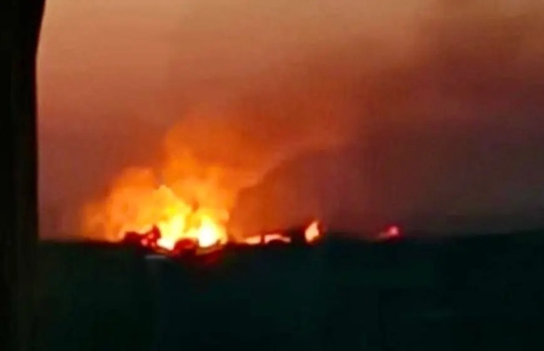 Ukraine tiếp tục tấn công căn cứ không quân Nga, phá hủy máy bay, kho chứa bom