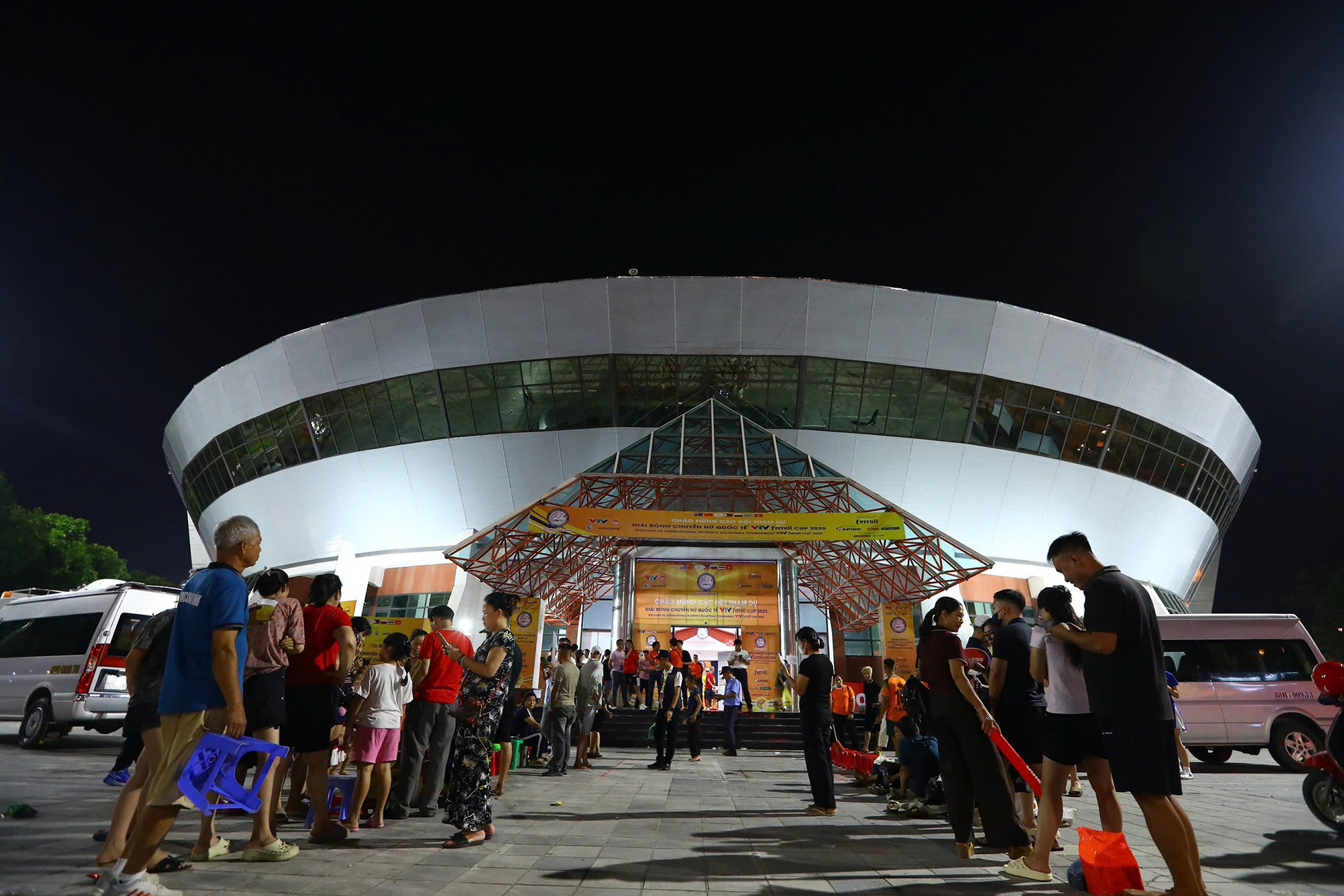 ve chung ket vtv cup 10.jpg