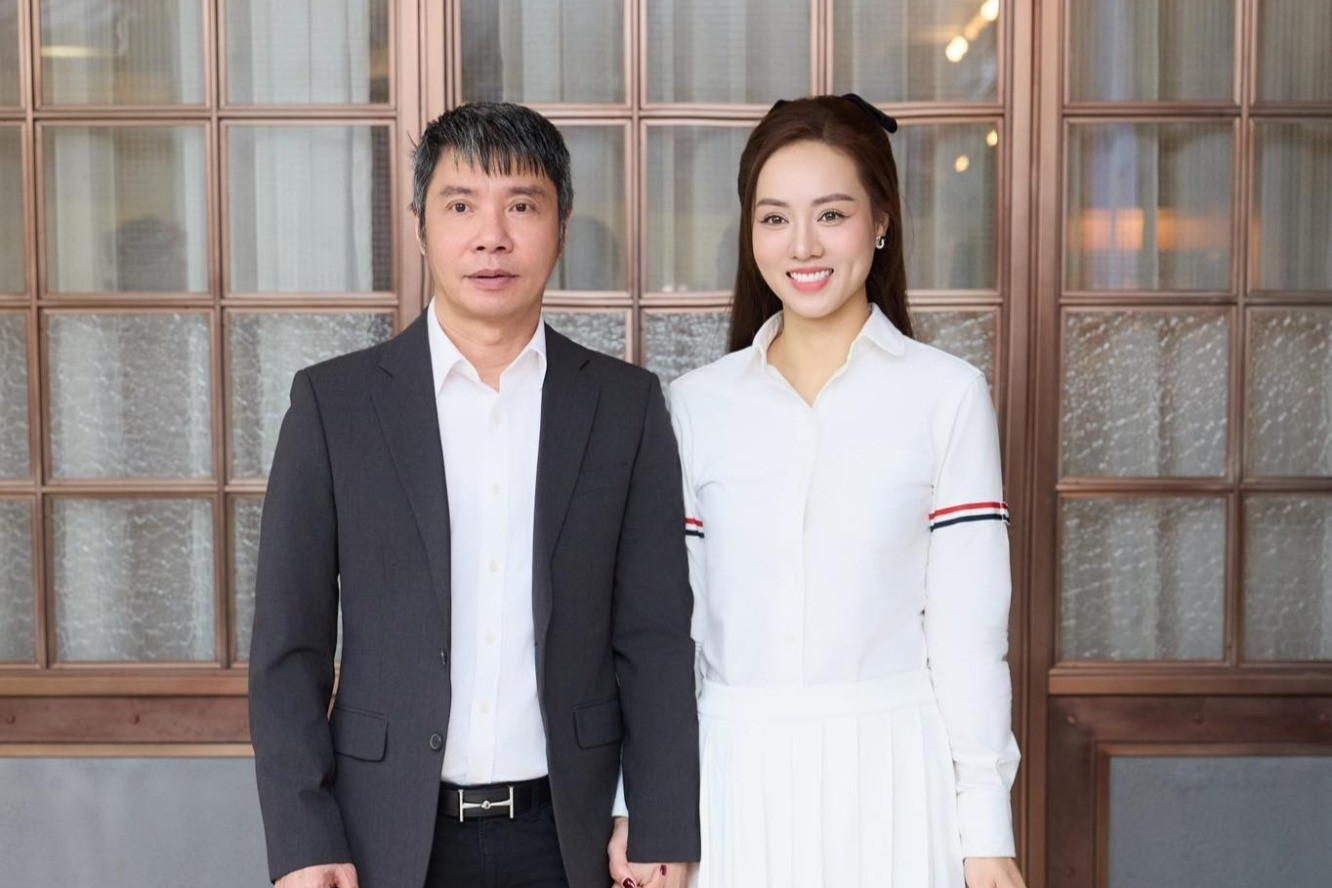 Vợ trẻ của NSND Công Lý bức xúc về tin đồn đã có một đời chồng