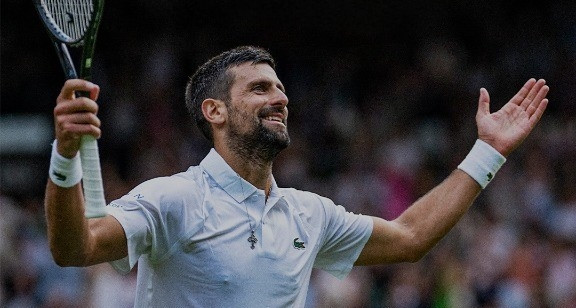 Djokovic thắng trận thứ 100 tại Wimbledon