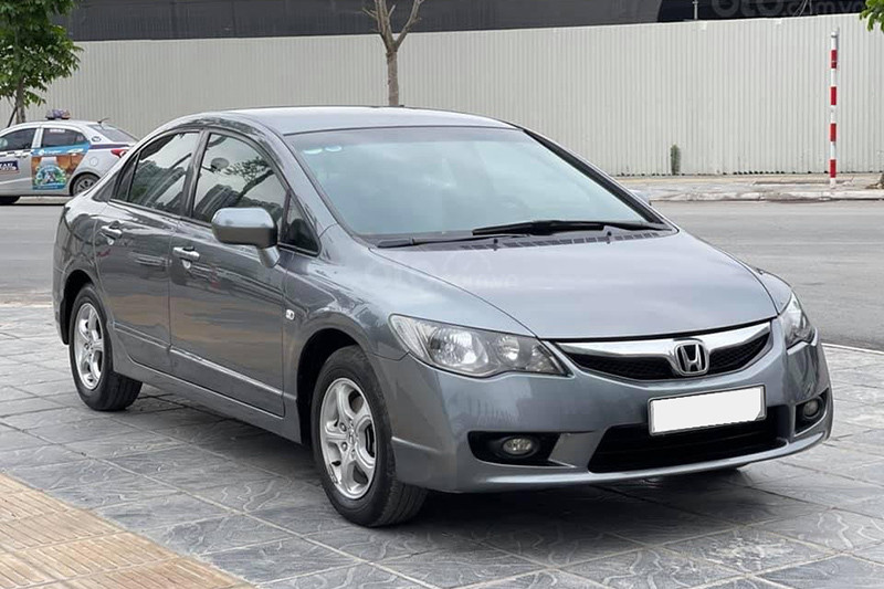 Honda Civic 2007.jpeg