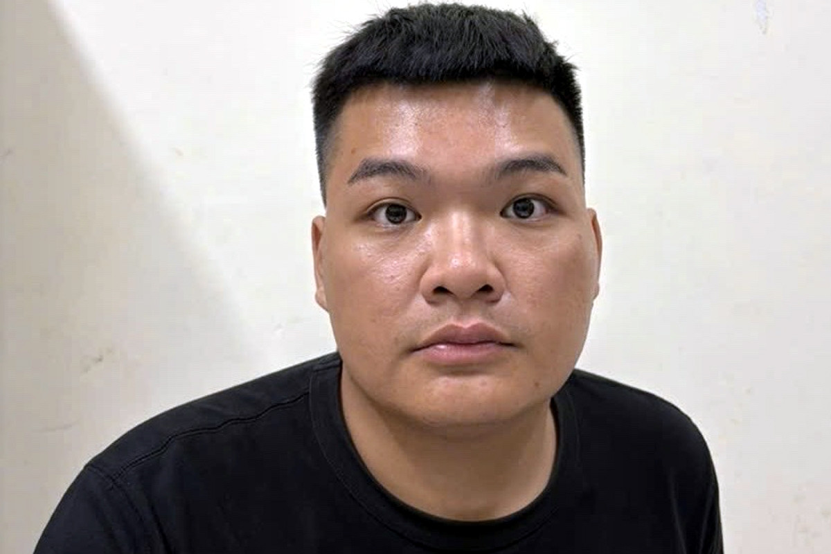 Kẻ cướp tiệm vàng ở Hà Nội sa lưới sau gần 6 giờ gây án