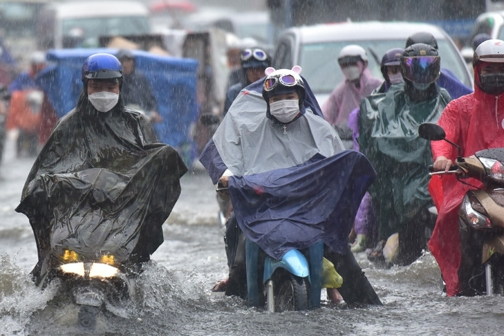 Miền Bắc nắng ít ngày trước khi lại đón đợt mưa lớn sầm sập