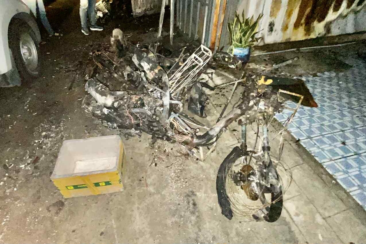 Chung cư ở TPHCM cháy lớn trong đêm, 8 người tử vong