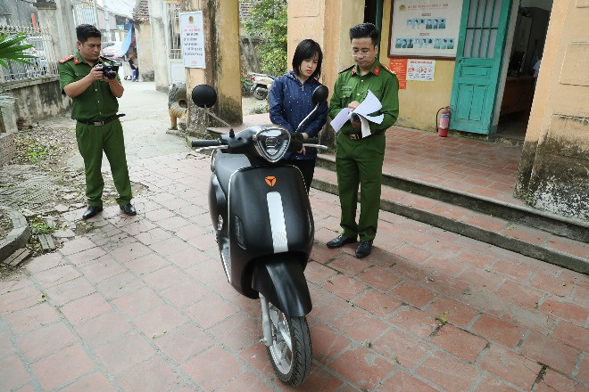 Bộ Công an thông báo số điện thoại tiếp nhận thông tin tiêu cực của cán bộ chiến sĩ