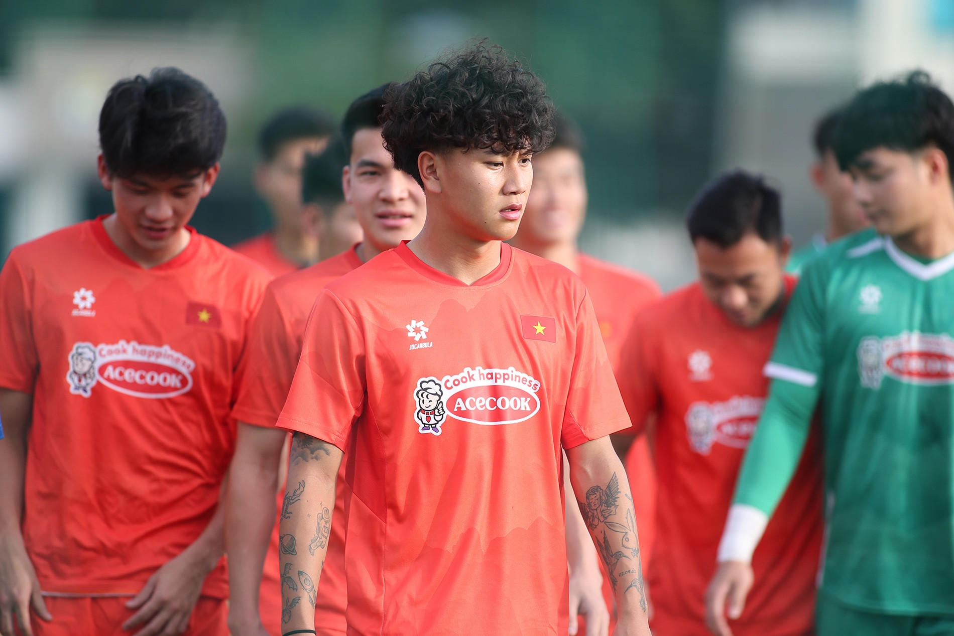 HLV Kim Sang Sik loại 8 cầu thủ ở U23 Việt Nam