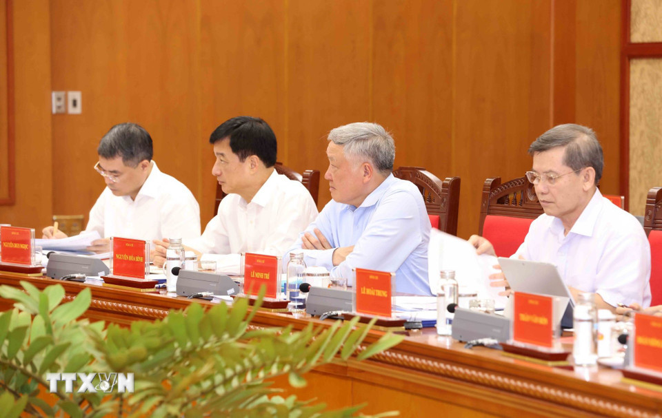 tong bi thu chu tri phien hop thu 28 ban chi dao trung uong ve phong chong tham nhung lang phi tieu cuc 0707 6.jpg