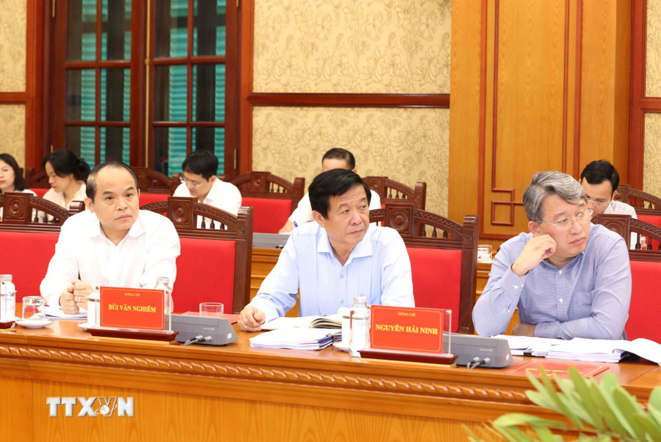 tong bi thu chu tri phien hop thu 28 ban chi dao trung uong ve phong chong tham nhung lang phi tieu cuc 0707 7.jpg