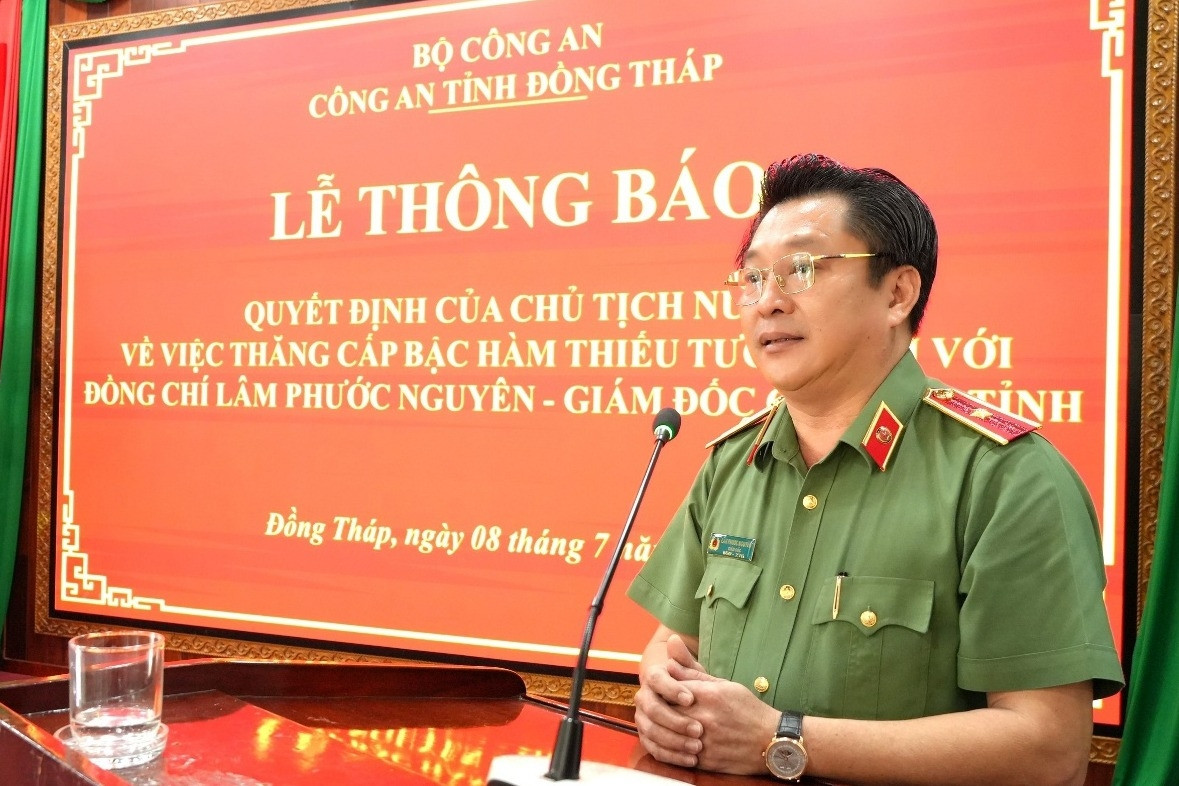 Giám đốc Công an Đồng Tháp Lâm Phước Nguyên được thăng cấp bậc hàm Thiếu tướng