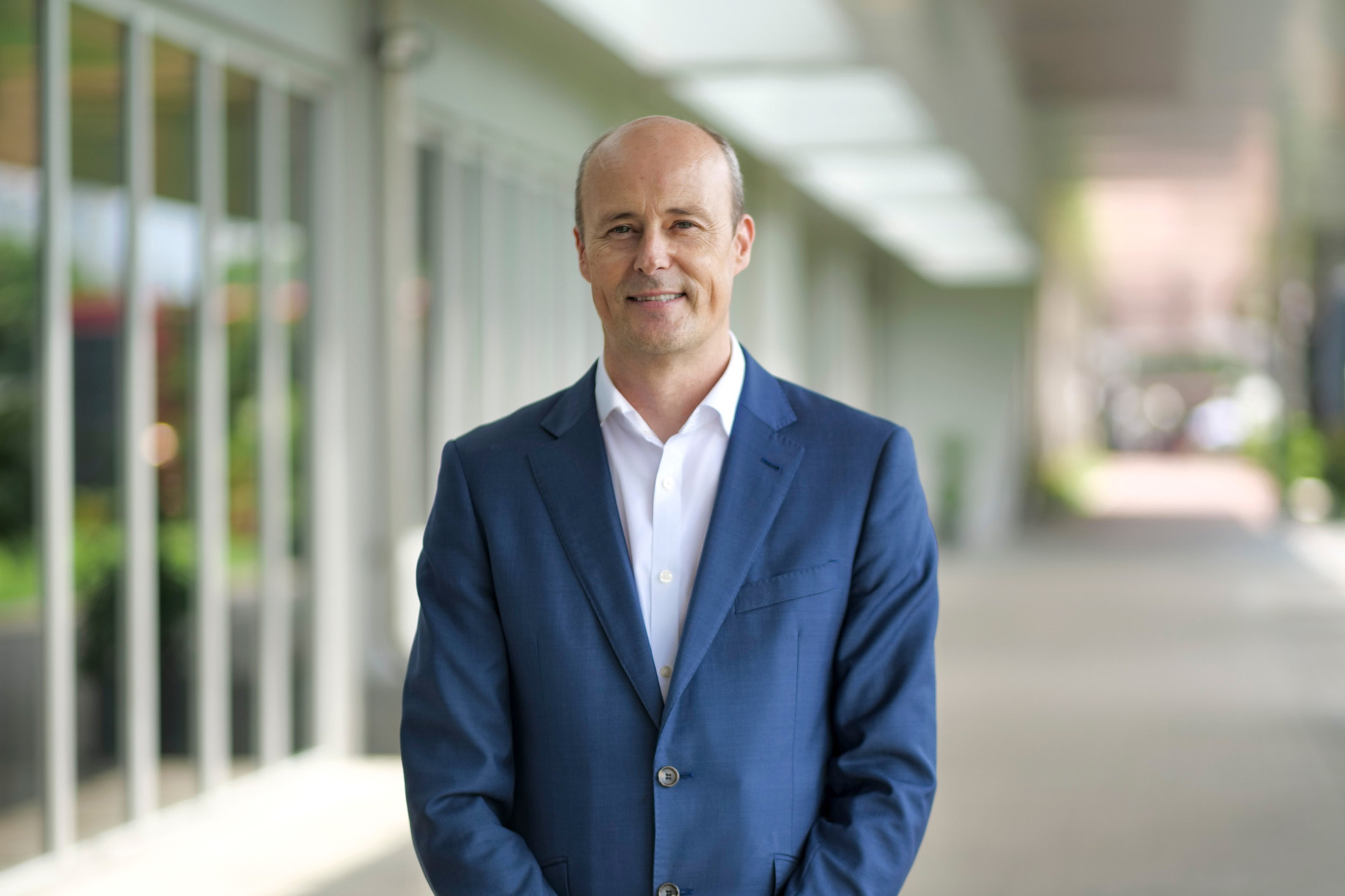 Hình 1 Giáo sư Scott Thompson Whiteside(1).jpg