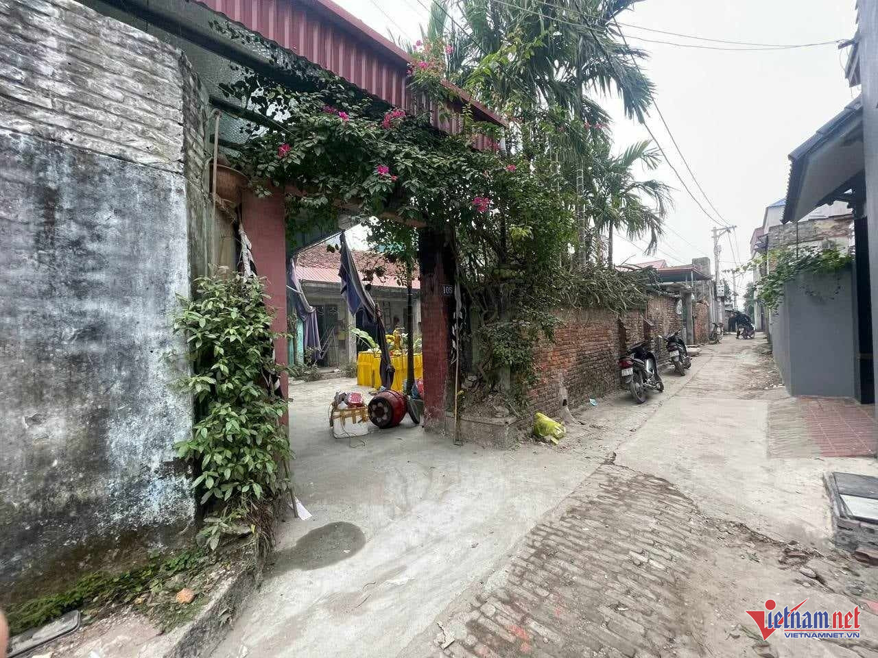 w 981975d2 d5fa 4e16 ab23 ce9f009e7dbc 93032.jpg