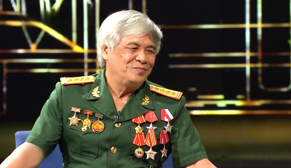 Anh222001.png